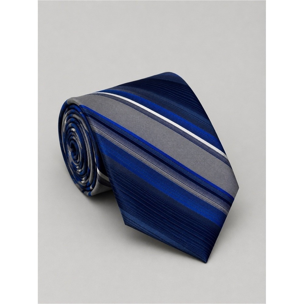 Van Heusen Mens Silk Neck Tie Quiet Luxury Old Money Striped Career Formal